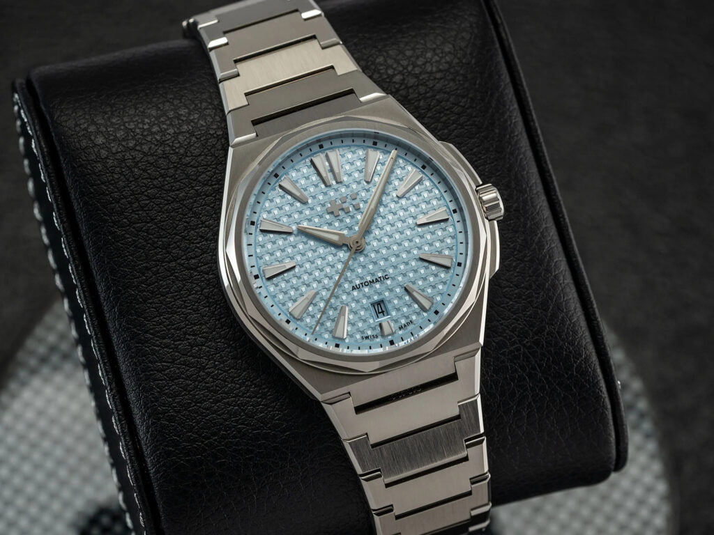 ساعت Christopher Ward